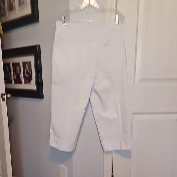 Ruby Rd. Women's White Cropped Pants - Picture 4 of 4